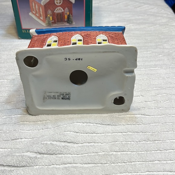 Porcelain brick Church - Picture 3 of 3